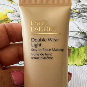 Estée Lauder Double Wear Light stay in place makeup.